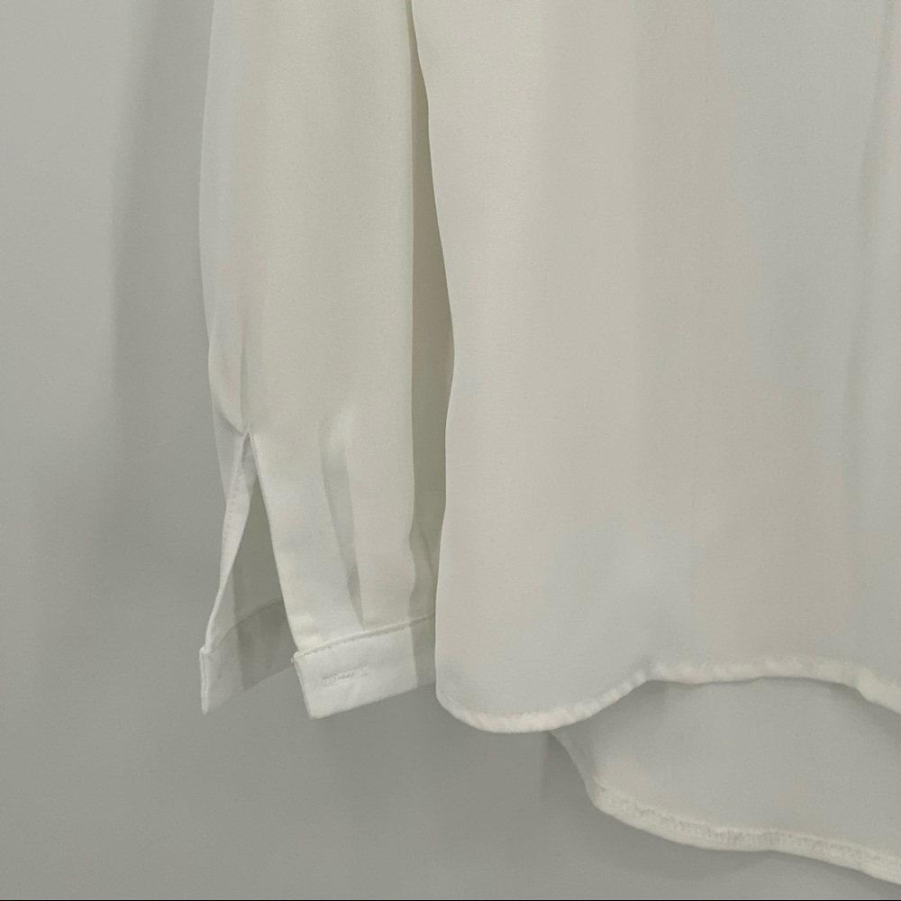 Basic Sheet White Long Sleeve Button Up Blouse, X… - image 2